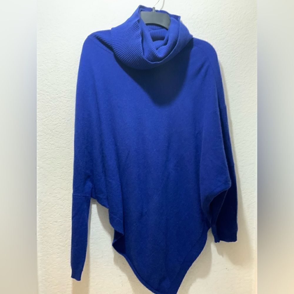 Inhabit 100% cashmere Knitted Cowl Neck Batwing Sleeves Tunic Tassels Poncho